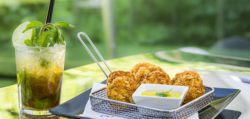 Nuggets de pollo vinagreta de mostaza y miel